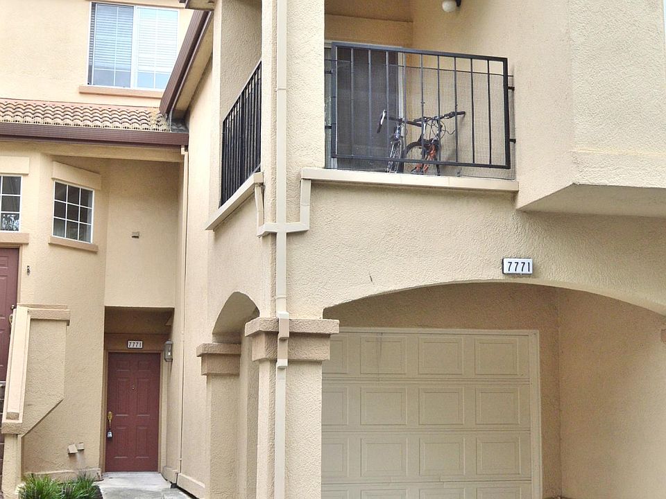 1st image of 7771 Tuscany Dr
