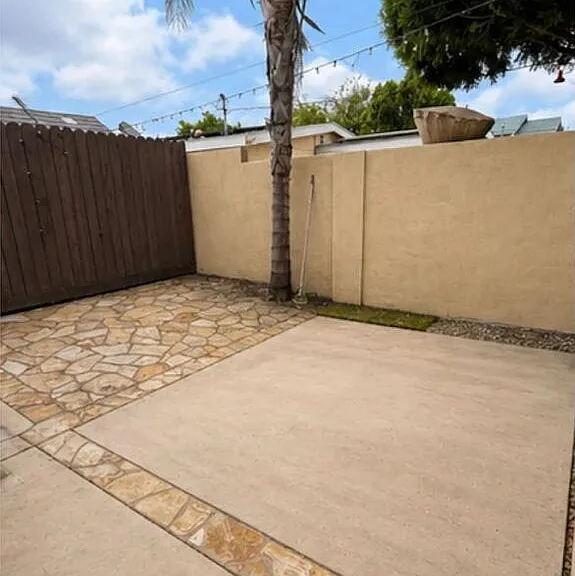 7252 Glade Ave — Photo 22