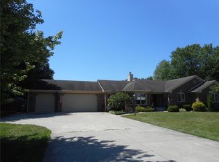 2805 W 38th St, Anderson, IN 46011