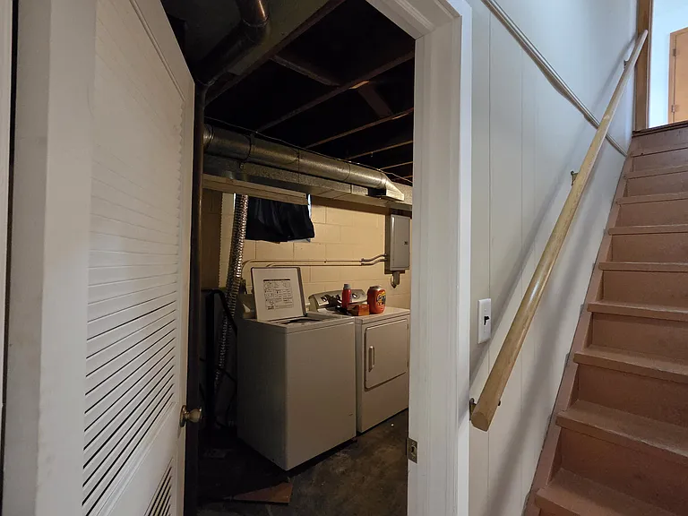 LL Laundry/Mechanical/Storage