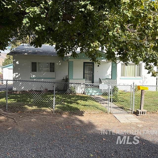 1st image of 1526 Libby St