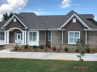 704 Shefwood Dr, Easley, SC 29642