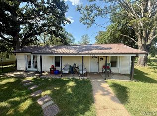 904 Pine St, Potosi, MO 63664