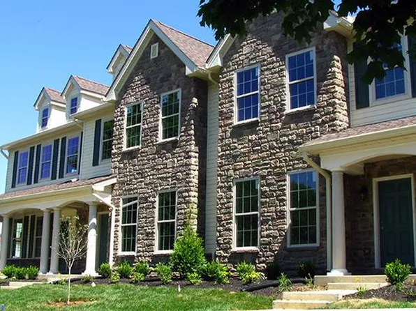 East Hills Townhomes at Bethlehem, 3310 East Blvd, Bethlehem, PA 18017