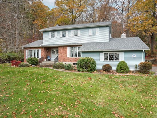 117 Stonefence Road, Naugatuck, CT 06770