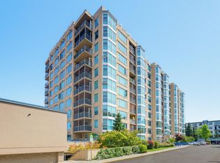 12148 224th St #402, Maple Ridge, BC V2X 3N8