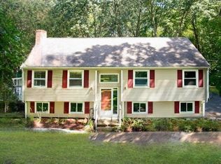 55 Overlook Dr W, Framingham, MA 01701