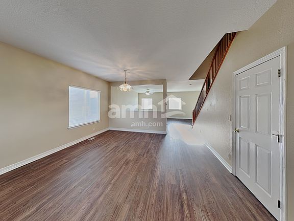 5th image of 13945 Jasmine St
