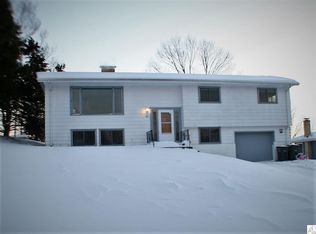 20 E Owatonna St, Duluth, MN 55803