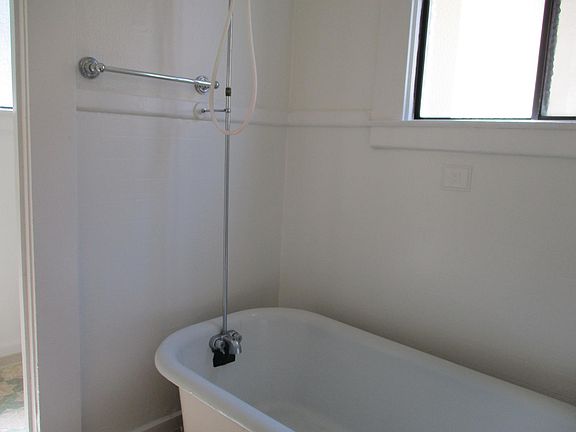 5th image of 1328 T St