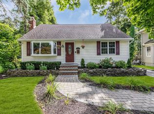 34 Bell Ave, Blue Point, NY 11715