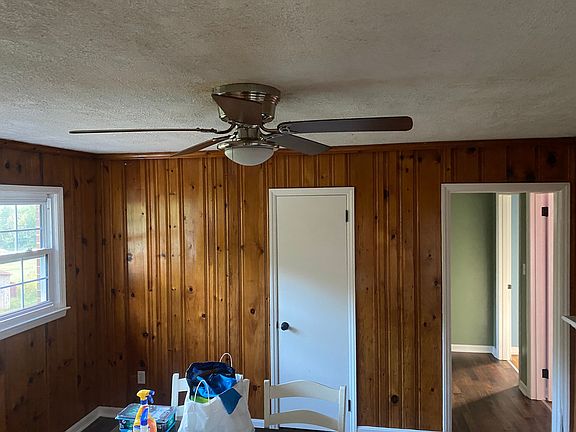 5th image of 4225 Spring Garden Rd