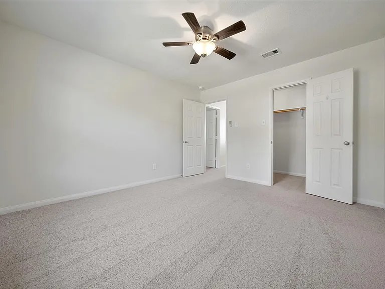 305 Crooked Pine Ct — Photo 27