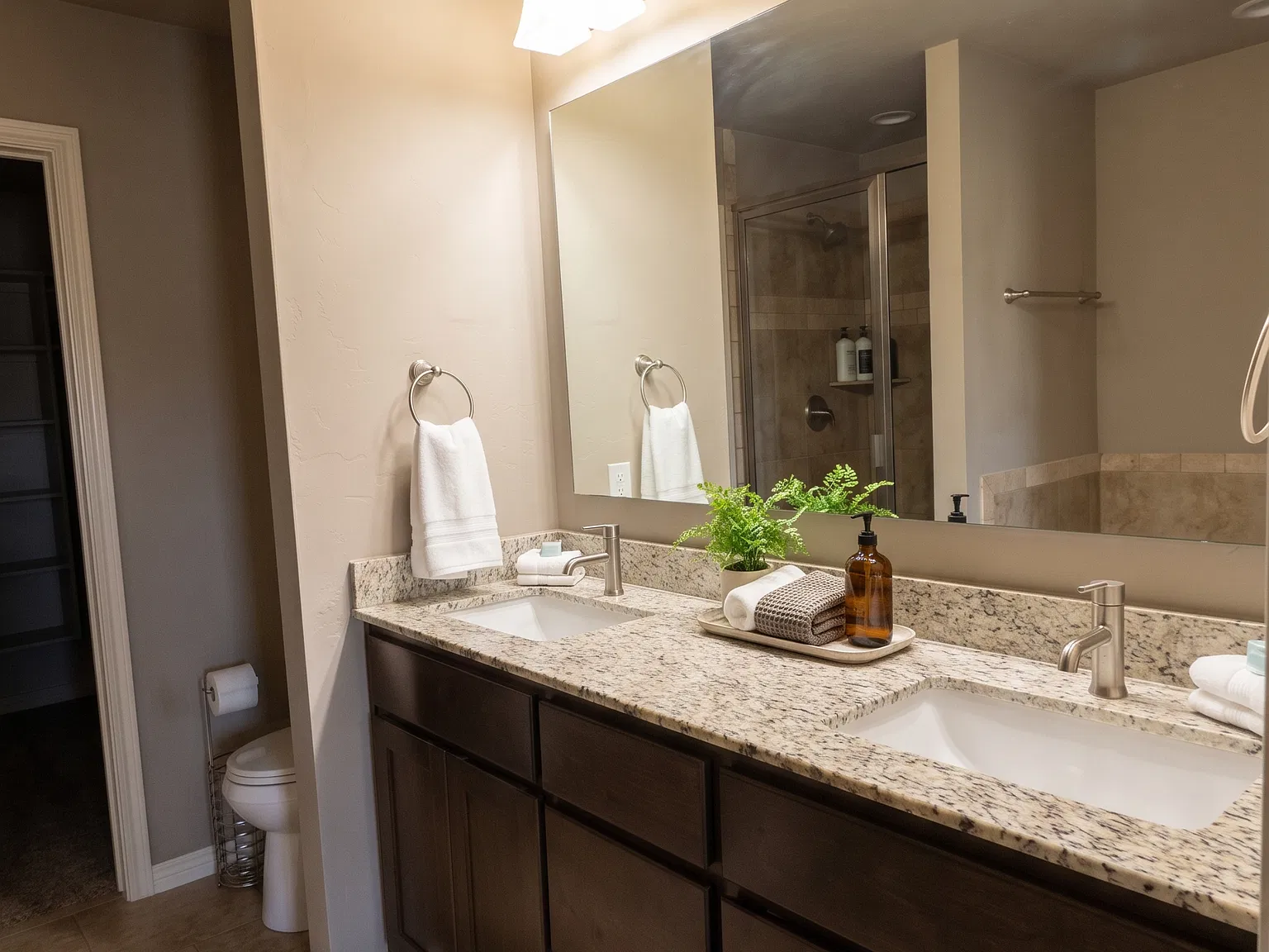 3 bed, 1544 sqft, $1,900 — Photo 4