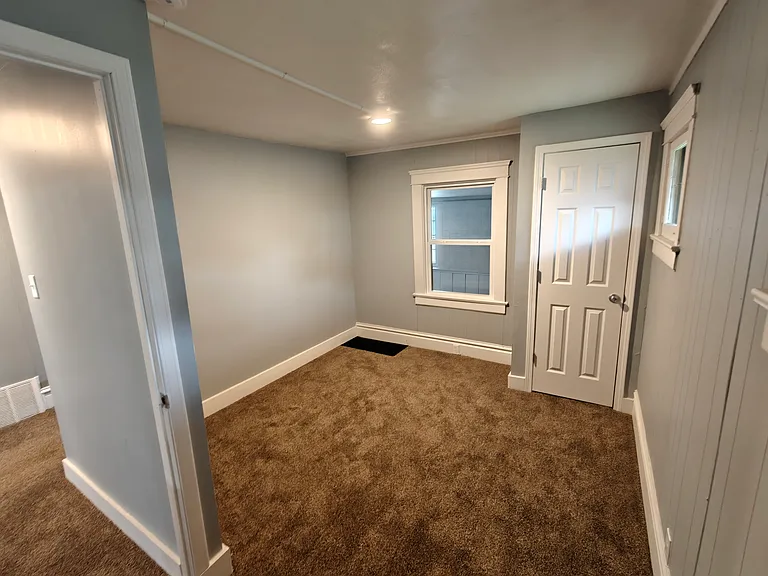 1279 Atwood Ave — Photo 7