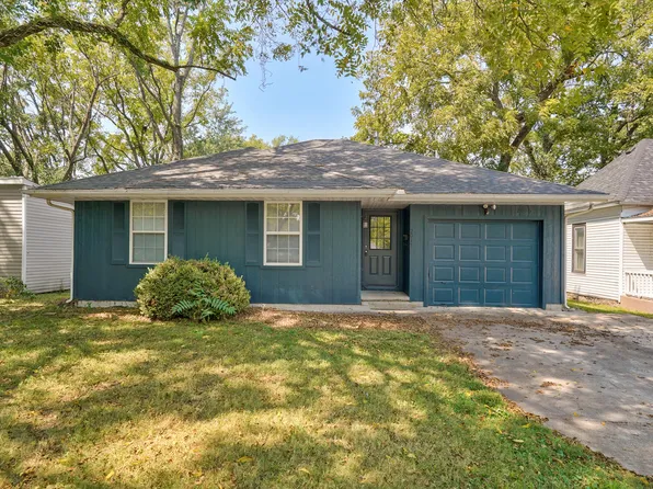 2015 N Benton Avenue, Springfield, MO 65803