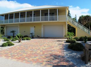 2817 N Beach Rd, Englewood, FL 34223