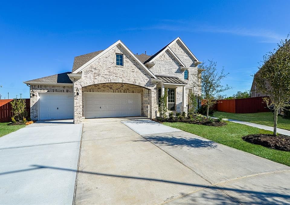 1st image of 25274 Azel Shore Ct