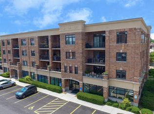 123 W Saint Charles Rd UNIT 202, Lombard, IL 60148