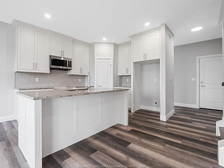 113 Eagle St — Photo 6