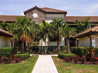 5577 Palmer Cir #102, Bradenton, FL 34211