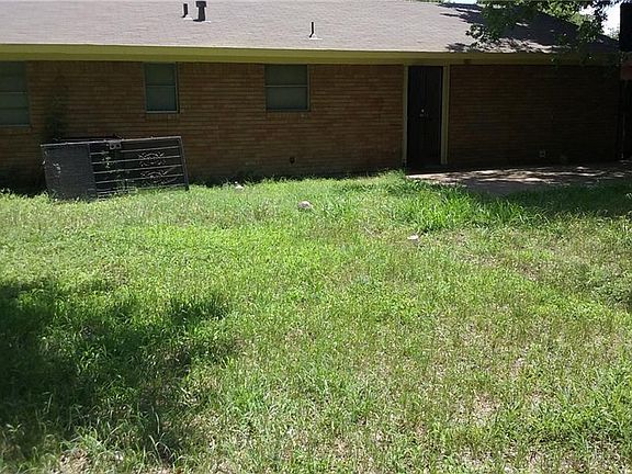 2nd image of 4717 Alandale Dr