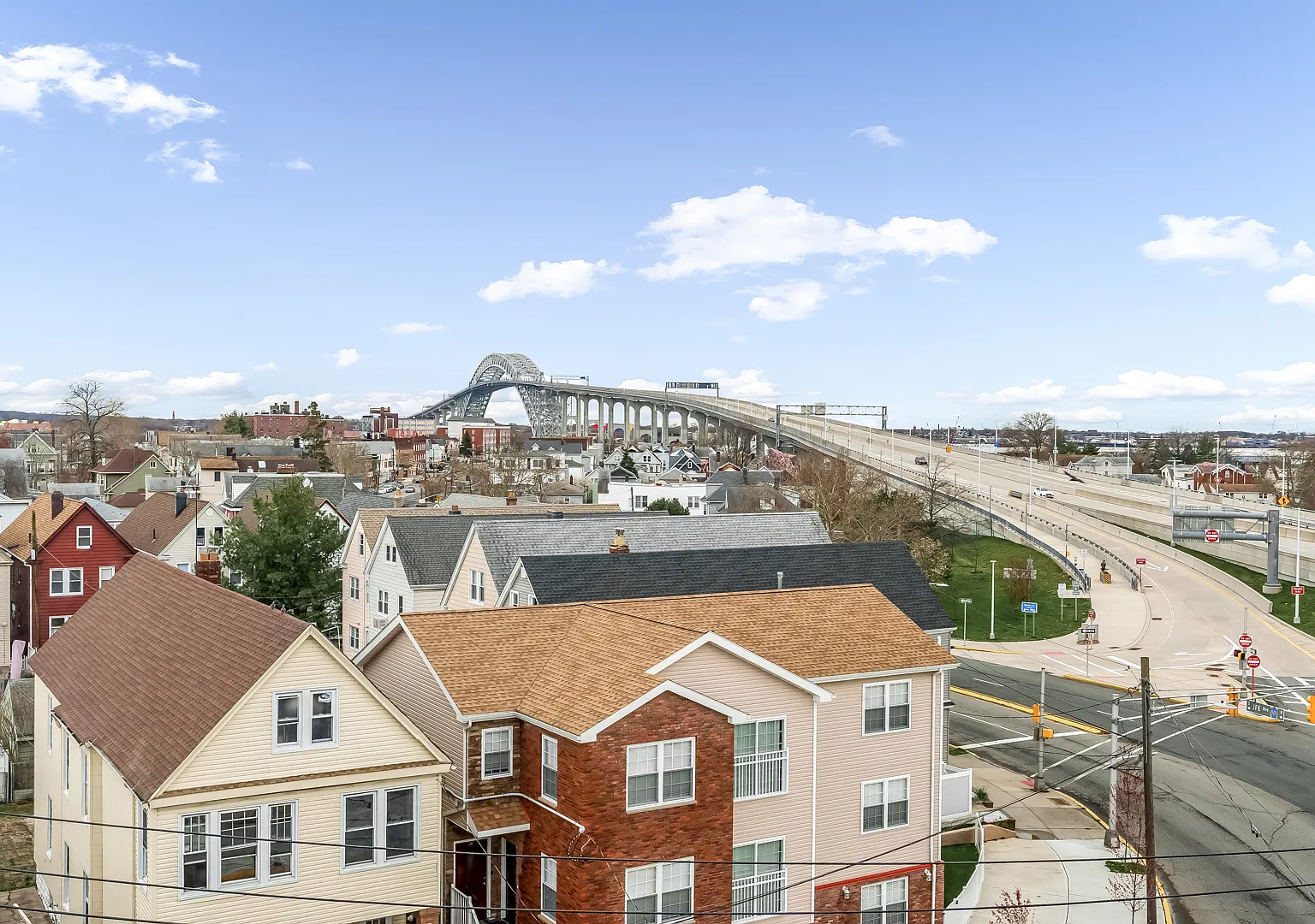 The Pointe Bayonne — Photo 1