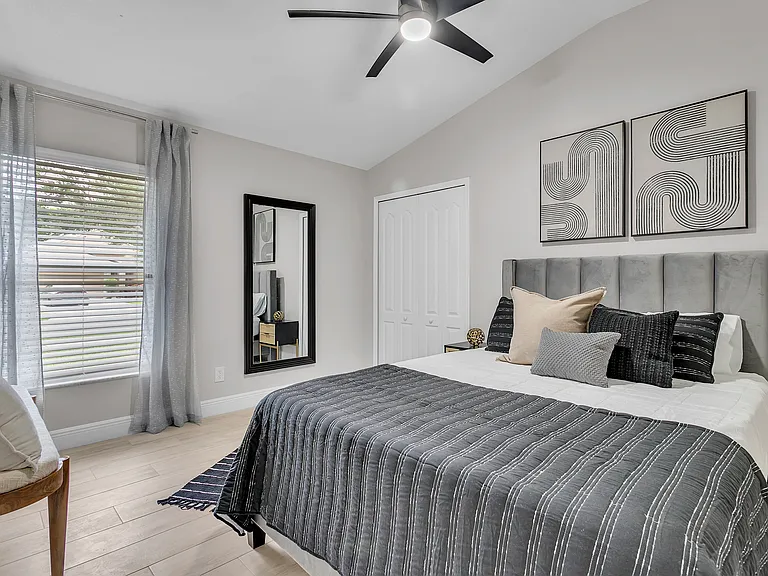 714 Straw Lake Dr — Photo 25