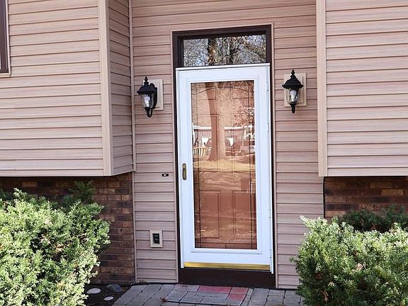 5th image of N2594 Oak Ridge Road