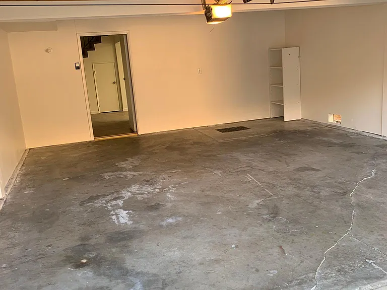 7028 Newlin Ave #C — Photo 12
