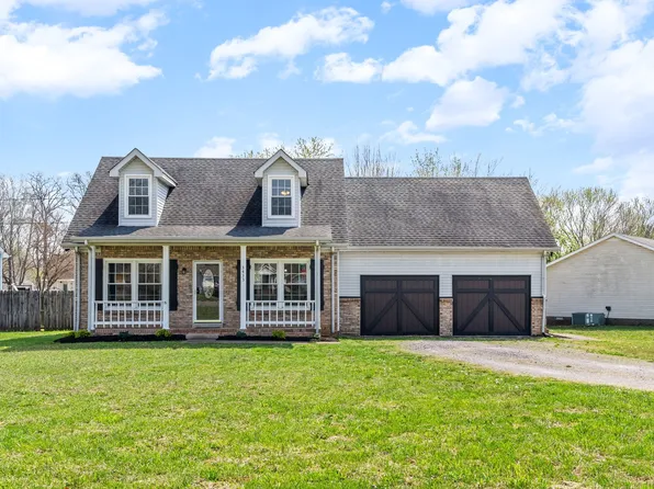 3433 Oak Lawn Dr, Clarksville, TN 37042