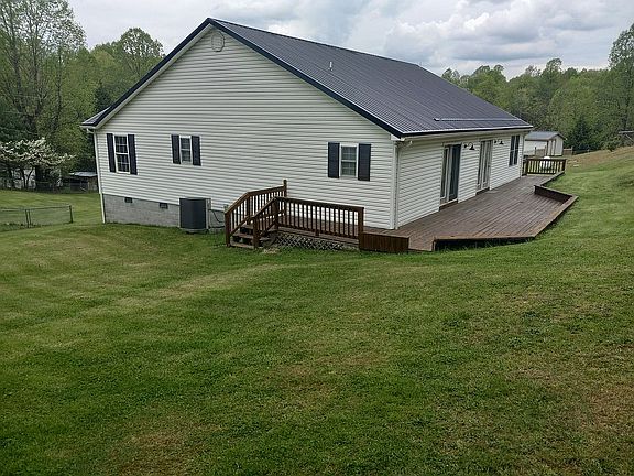 3rd image of Hurd Rd