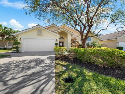 5290 White Sand Cir NE, Saint Petersburg, FL, 33703