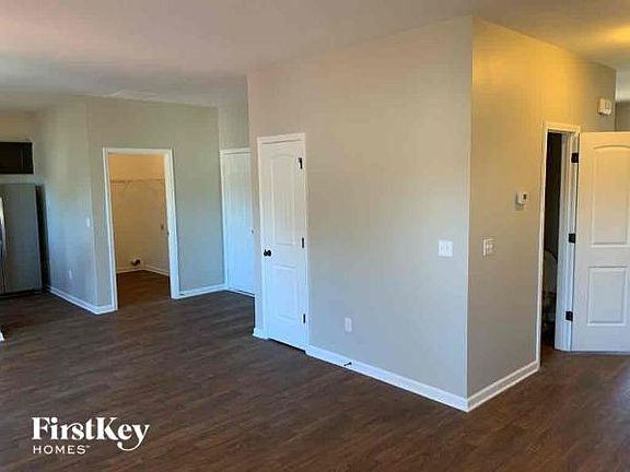 3rd image of 2278 Newbury Oaks Dr