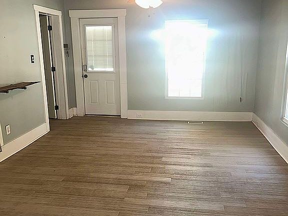 4th image of 2306 Adams Ave