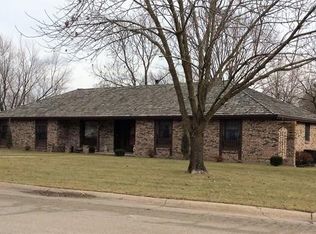 610 Bowling St, California, MO 65018