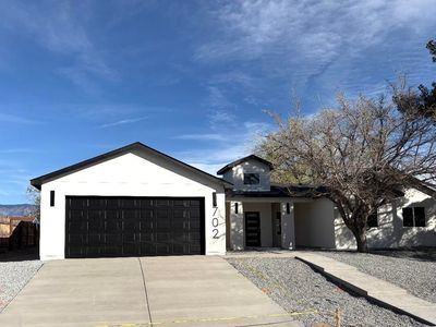 702 Rincon De Romos Dr SE, Rio Rancho, NM, 87124