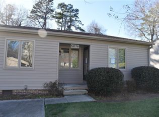 1417 D Chestnut Dr, High Point, NC 27262