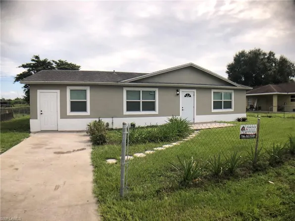 4100 14th St W, Lehigh Acres, FL 33971