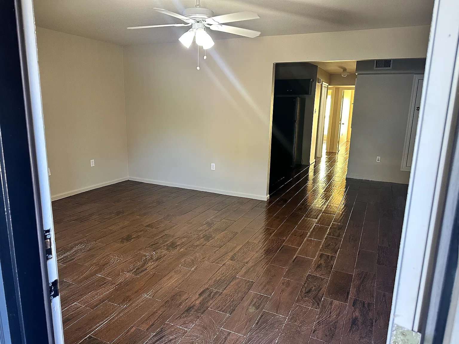 9442 Angus Ave — Photo 2