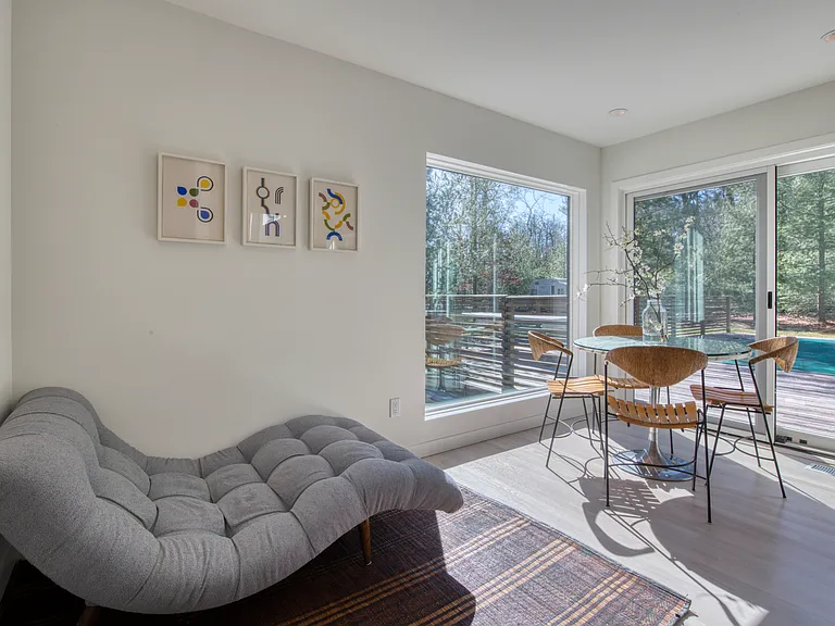 7 Chatfields Ln — Photo 9