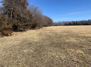 E 315th St, Garden City, MO 64747