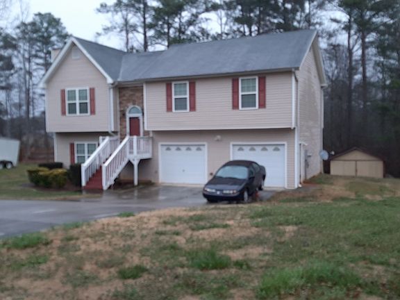 2nd image of 146 Creekwood Dr