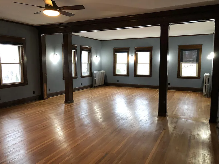 52 Amherst St — Photo 3
