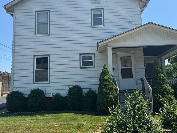 2nd image of 567 N Walnut St #2