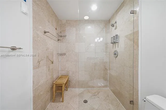 6305 Indian Creek Dr #5D — Photo 18