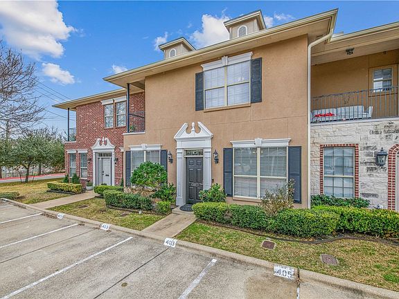2nd image of 403 Forest Dr