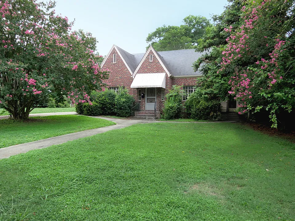 120 Kenan St