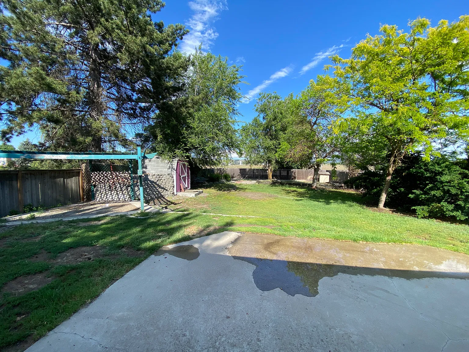 3 bed, 1600 sqft, $1,850 — Photo 2
