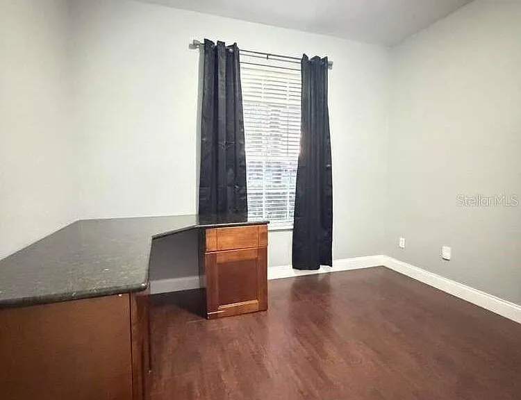 1105 Toluke Point — Photo 13